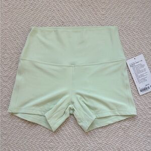 NWT Lululemon align high rise shorts 4”, kohlrabi green, size: 8